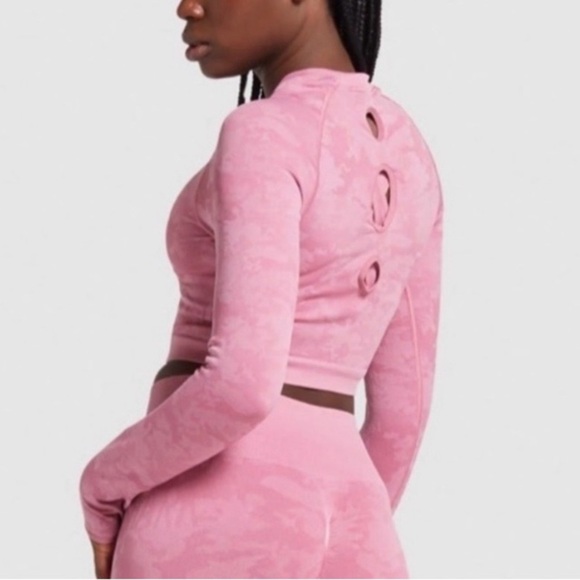 Gymshark Rose Cropped Top with Back Cutout - Picture 5 of 8